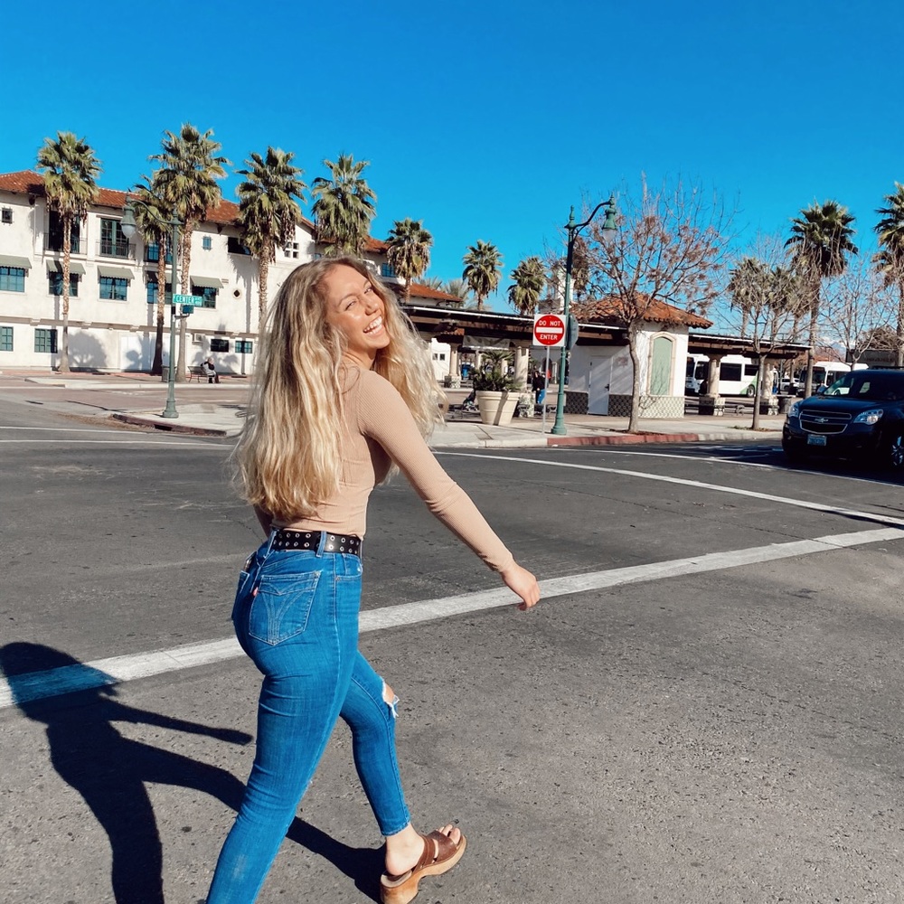 Meet your Posher, Alycia